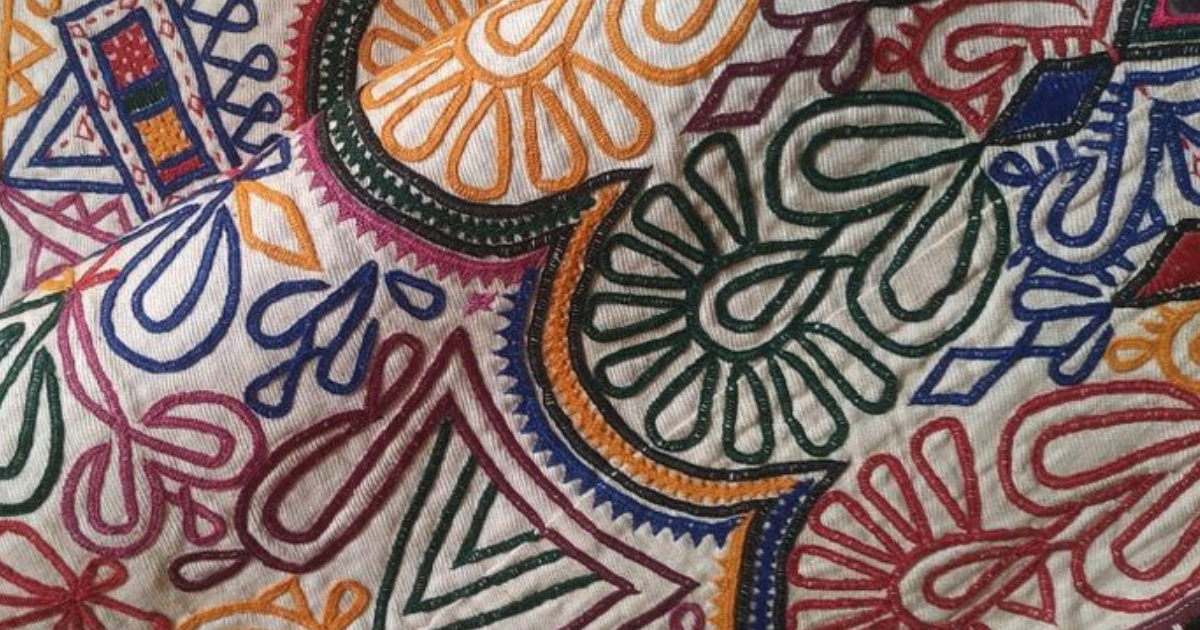 Kutchi Embroidery: A Complete Guide to Traditional Stitches, Techniques & Modern Fashion